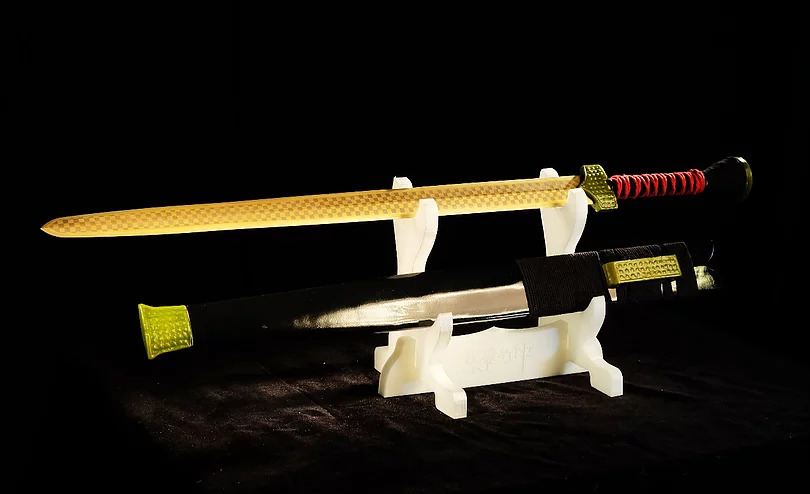 スキャナーとプリンターを使用したリバースエンジニアリングによる玉手剣の複製